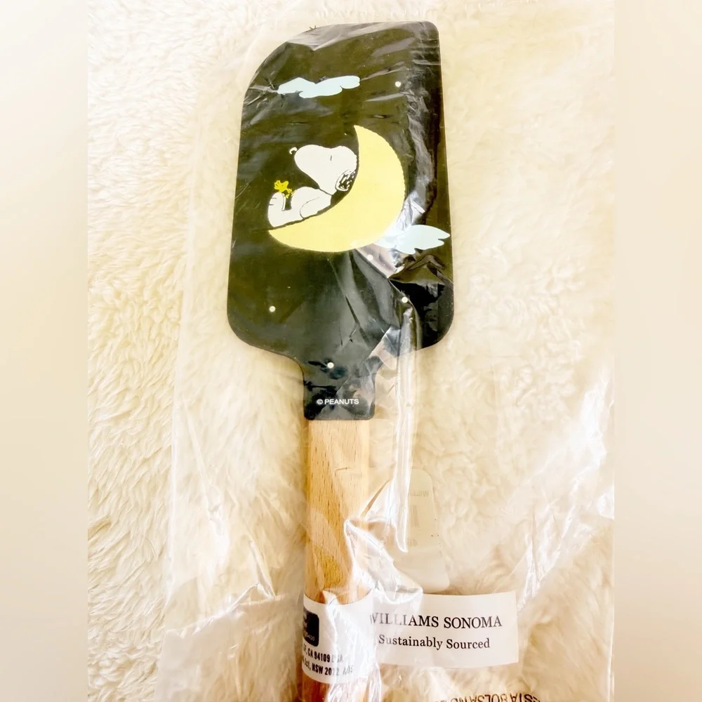 Williams-Sonoma Peanuts Snoopy Woodstock Spatula Snoopy on the Moon NWT